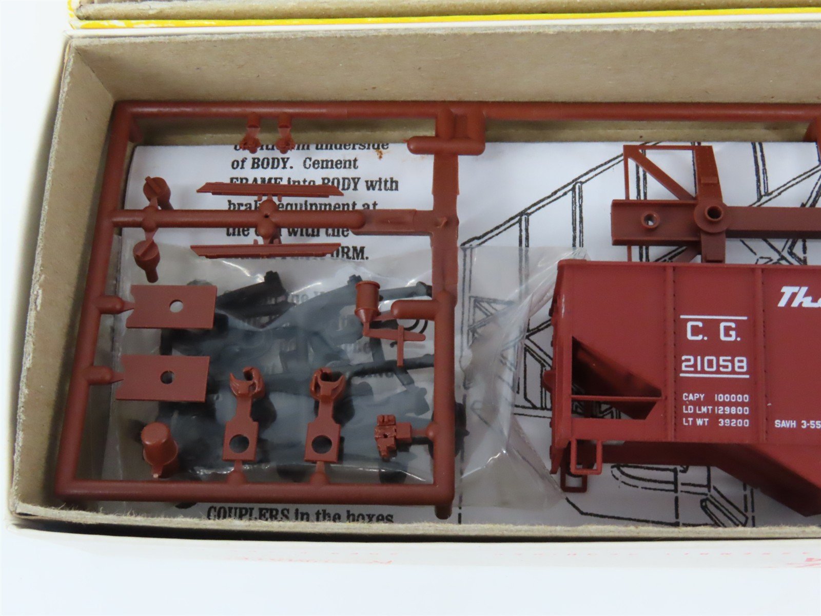 LOT of 6 HO Accurail & Roundhouse Kits SOU, MP, BNSF, CG & B&O Box Car & Hoppers