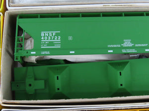 LOT of 6 HO Accurail & Roundhouse Kits SOU, MP, BNSF, CG & B&O Box Car & Hoppers