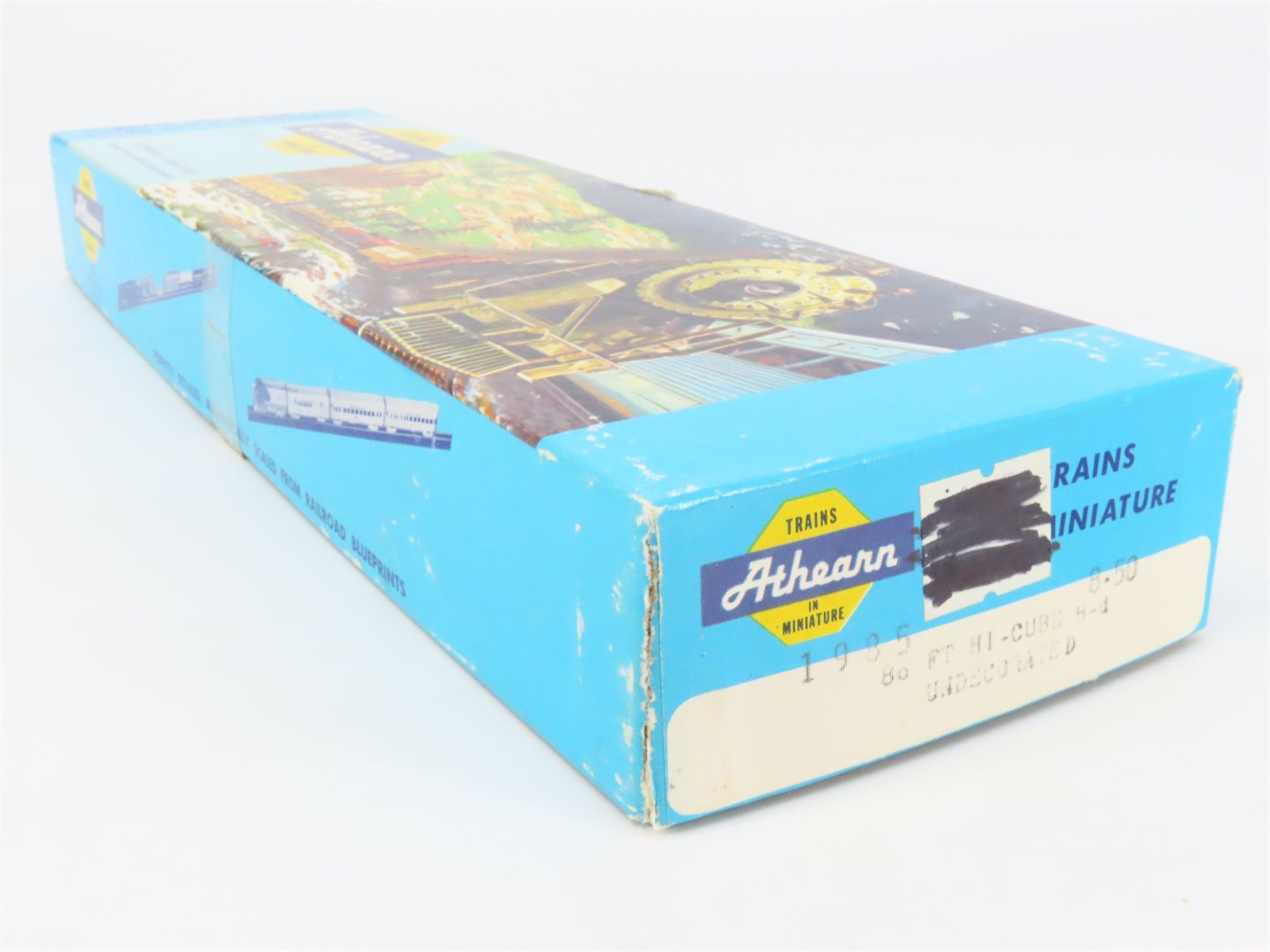 HO Scale Athearn Kit 1985 Undecorated 86' 8-Door Hi-Cube Box Car