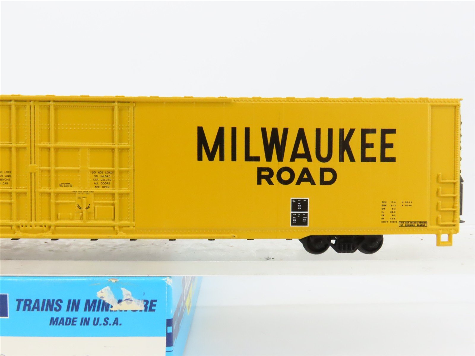 HO Scale Athearn 2950 MILW Milwaukee Road 86' Hi-Cube Box Car #4793