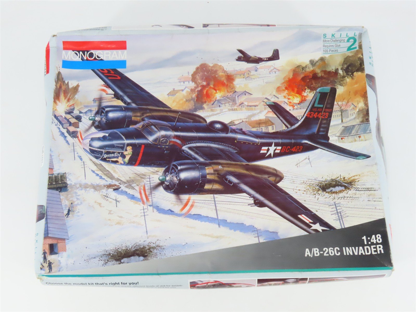 O 1/48 Scale Monogram Kit #5508 USAF A/B-26C Invader Light Bomber Aircraft