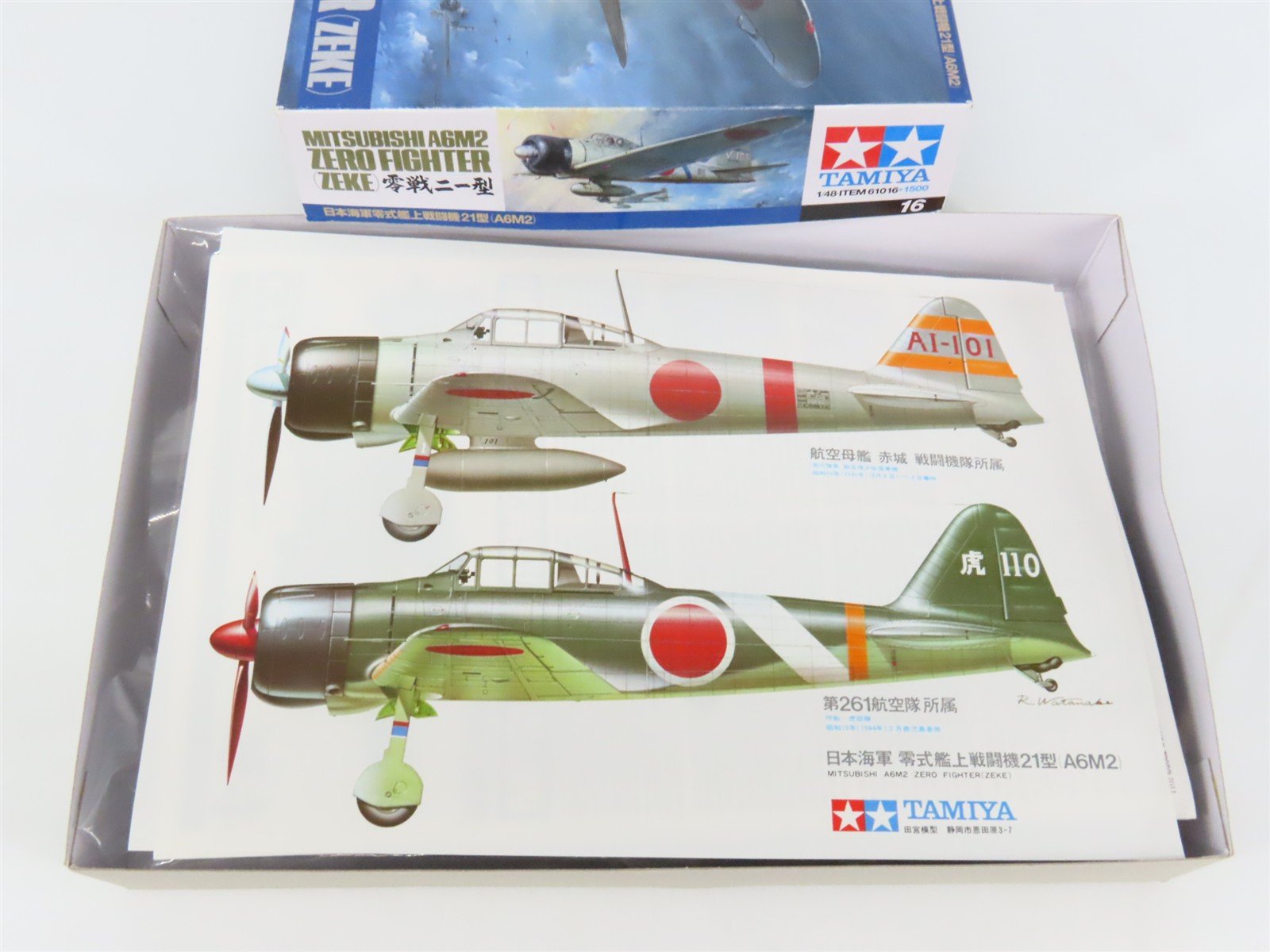 O 1/48 Scale Tamiya Kit #61016 Japanese Mitsubishi A6M2 Zero Fighter Aircraft