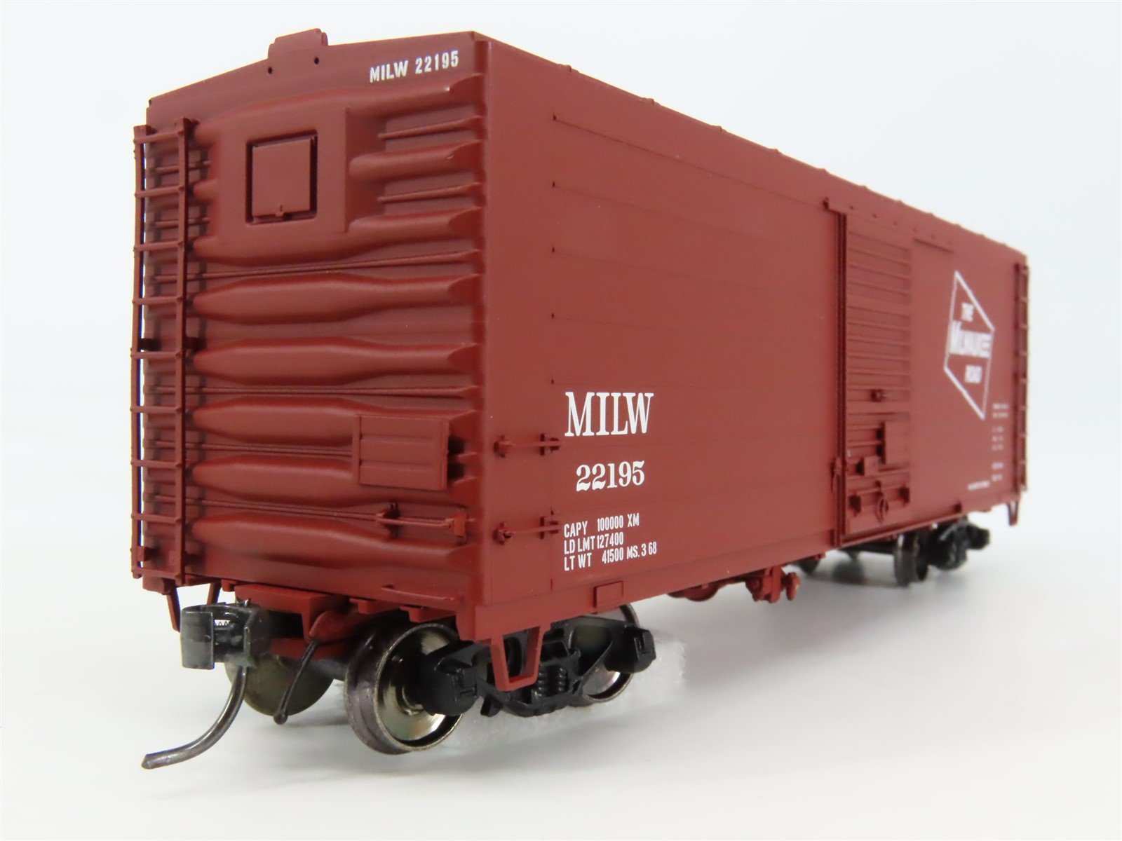 HO Scale InterMountain 48504-01 MILW Milwaukee 40' Modern Box Car #22195