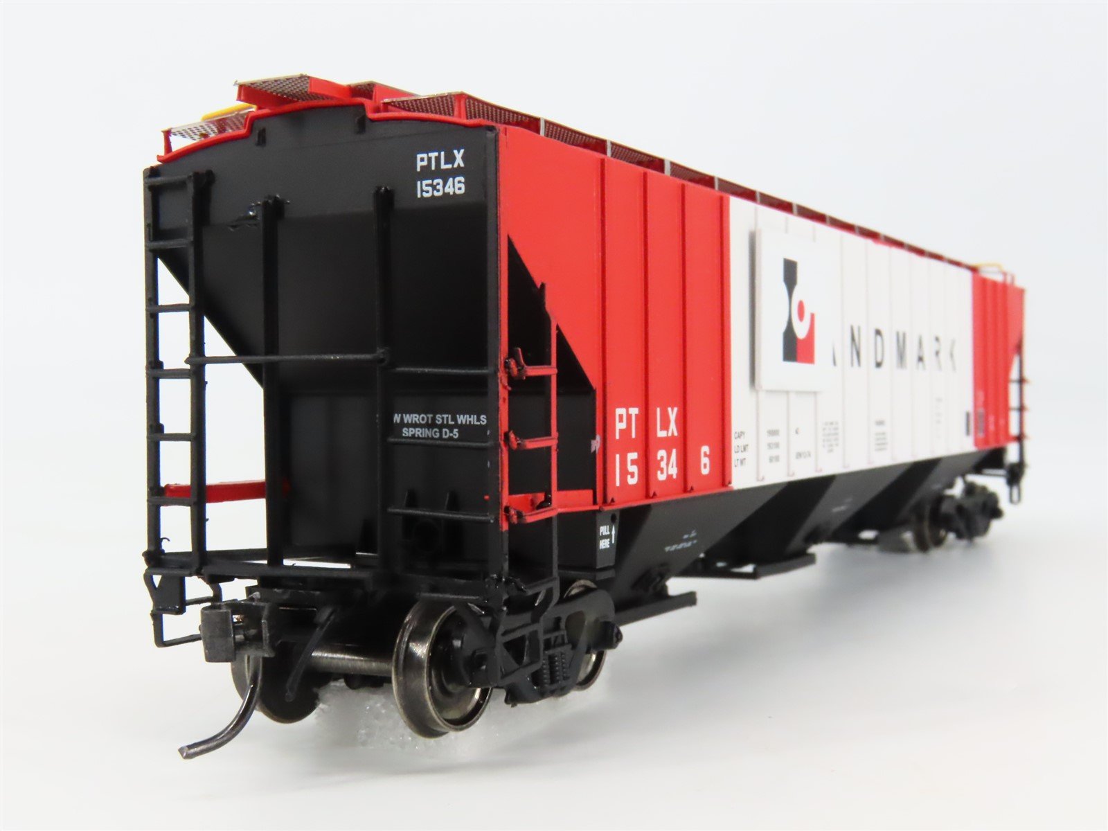 HO Scale InterMountain 45383-01 PTLX Landmark 3-Bay PS-2 Covered Hopper #15346