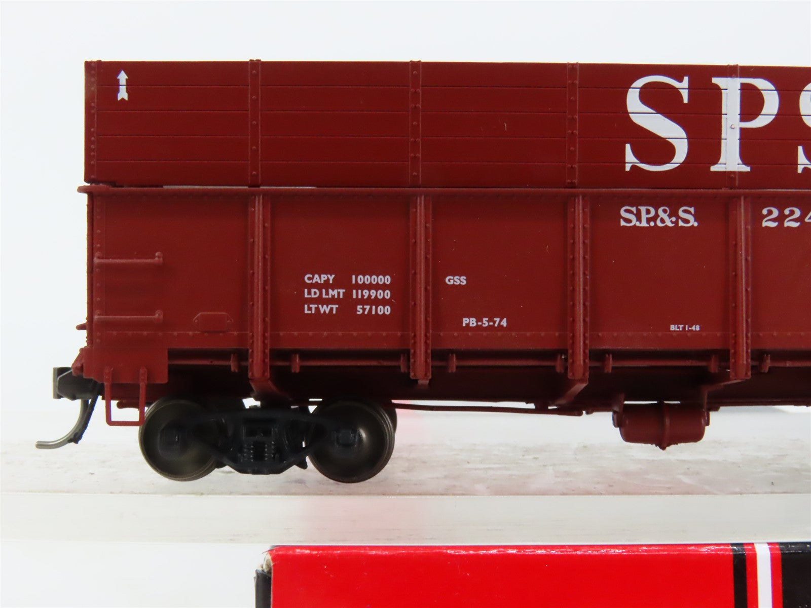 HO Scale InterMountain 35203-47 SP&S Drop Bottom Woodchip Gondola #22442