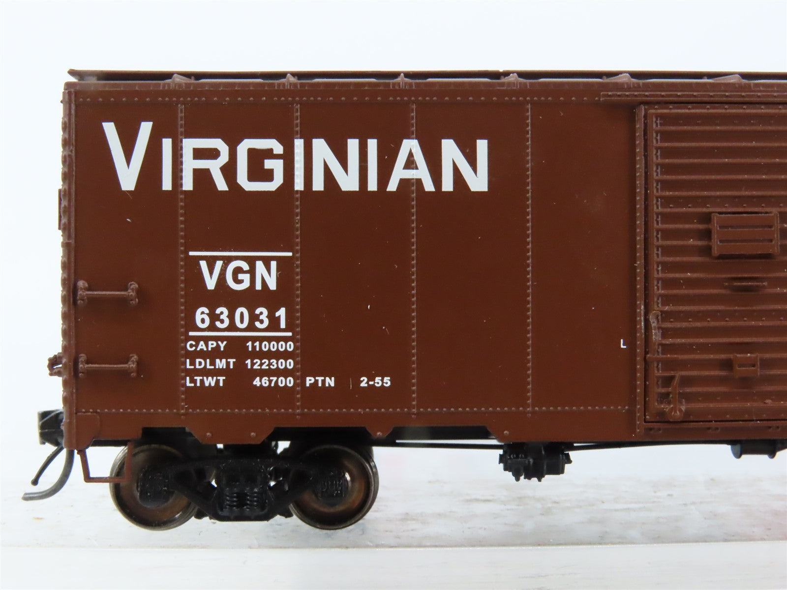 HO Scale InterMountain 45715-03 VGN Virginian 1937 AAR 40' Box Car #63031