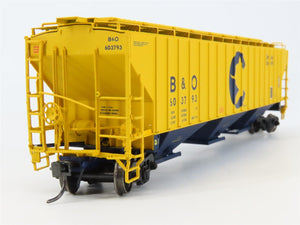 HO InterMountain 45343-15 B&O Chessie System 3-Bay PS-2 Covered Hopper #603793