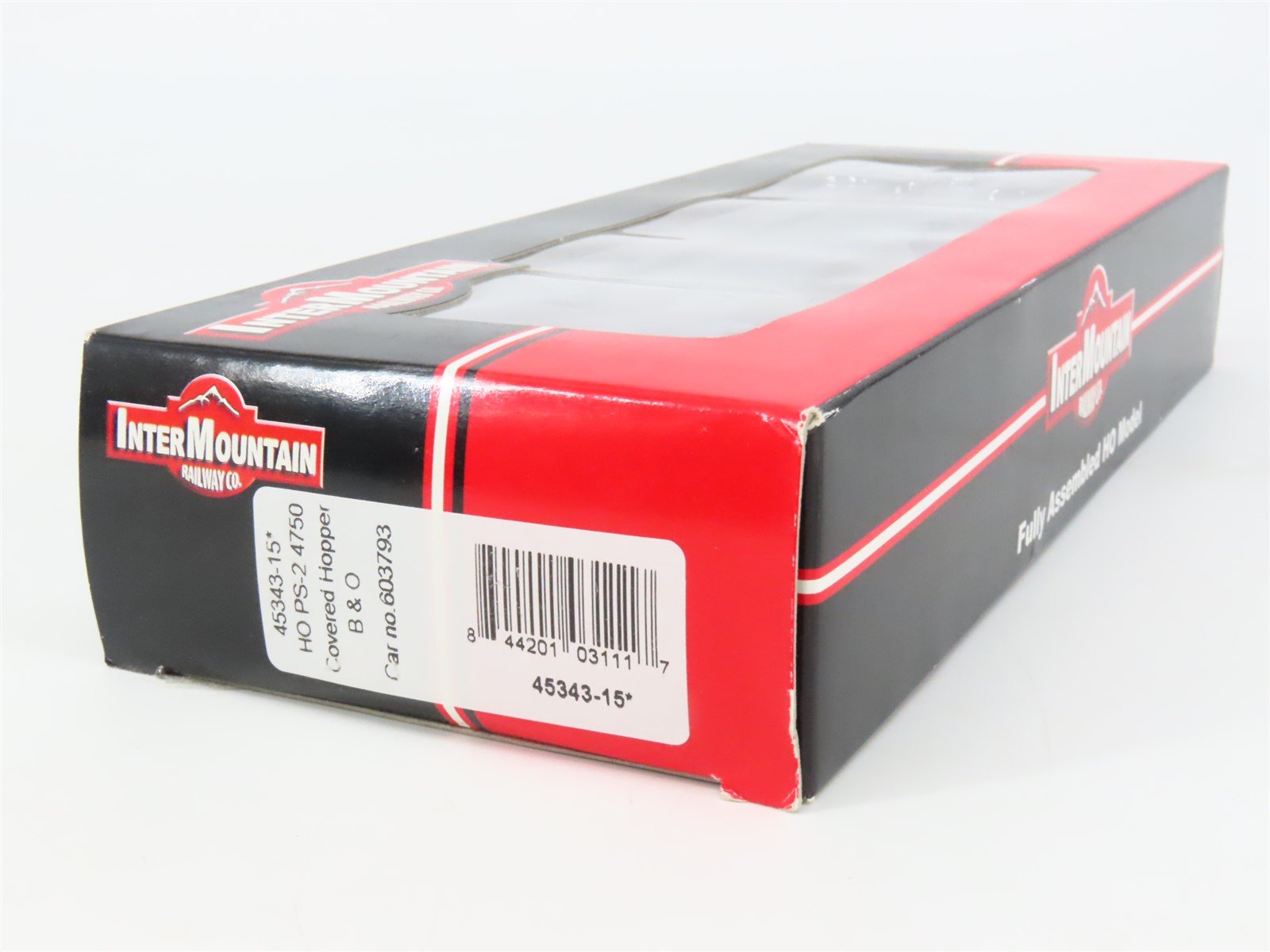 HO InterMountain 45343-15 B&O Chessie System 3-Bay PS-2 Covered Hopper #603793