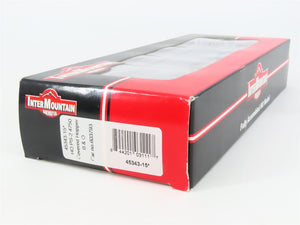 HO InterMountain 45343-15 B&O Chessie System 3-Bay PS-2 Covered Hopper #603793