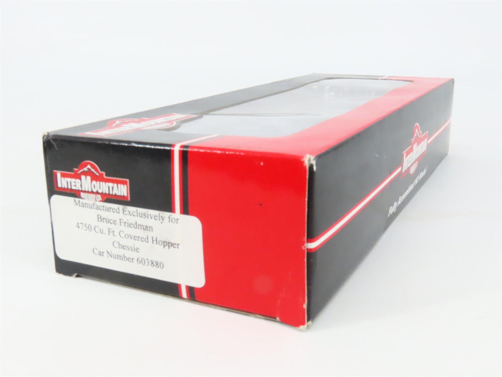 HO Scale InterMountain B&O Chessie System 3-Bay Covered Hopper #603880