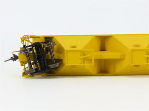 HO Scale InterMountain 45350-16 MILW Milwaukee Road 3-Bay Covered Hopper #101018