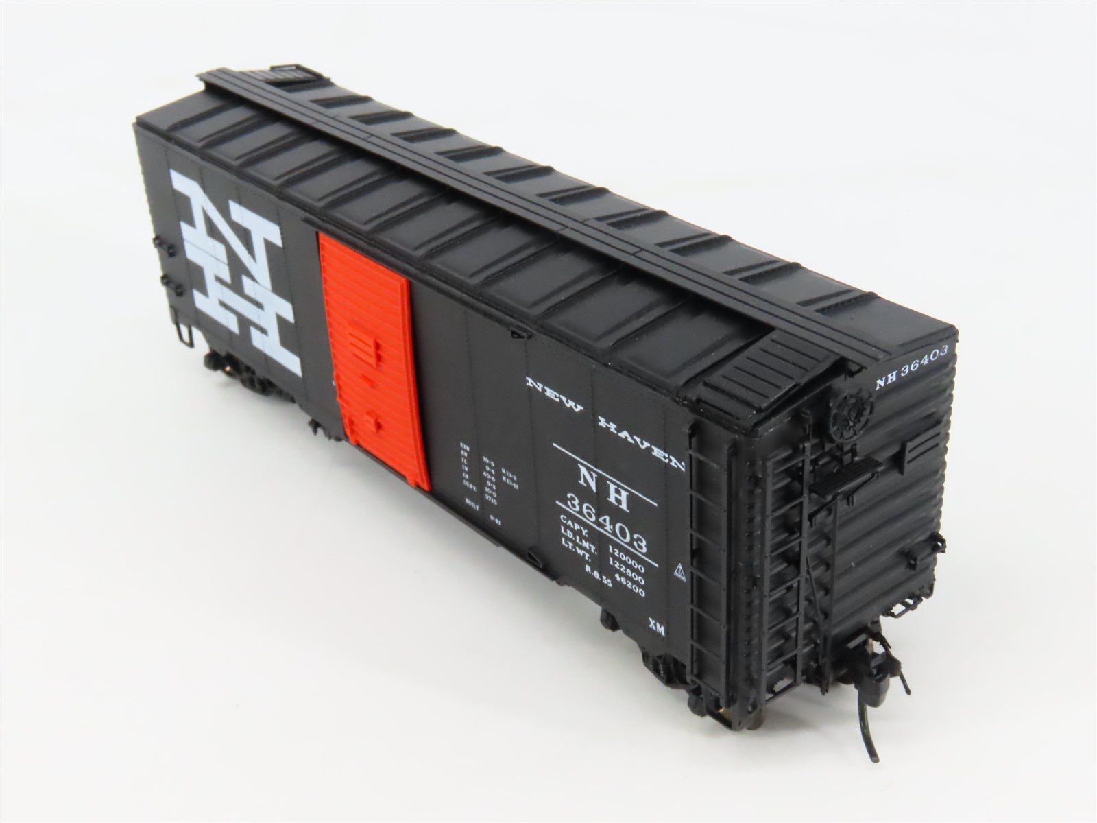 HO Scale InterMountain 45738-01 NH New Haven 40' AAR Single Door Box Car #36403