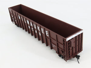 HO Scale Walthers Gold 932-4068 MILW Milwaukee Road 61' Woodchip Gondola #276008