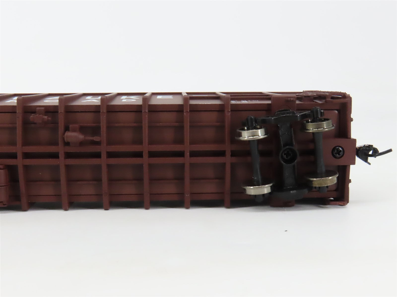 HO Scale Walthers Gold 932-4068 MILW Milwaukee Road 61' Woodchip Gondola #276008