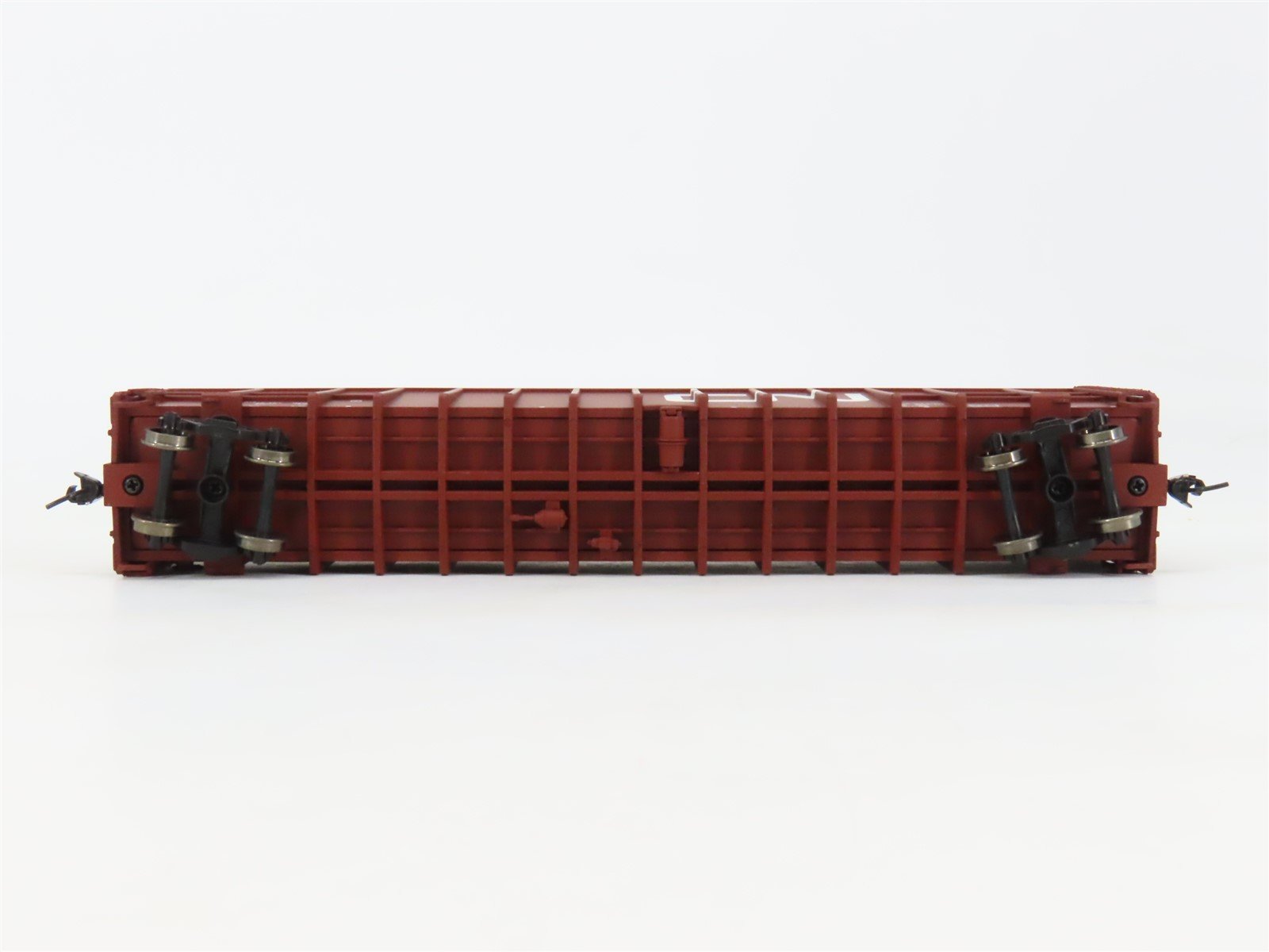HO Scale Walthers CN Canadian National 61' Woodchip Hopper #873647