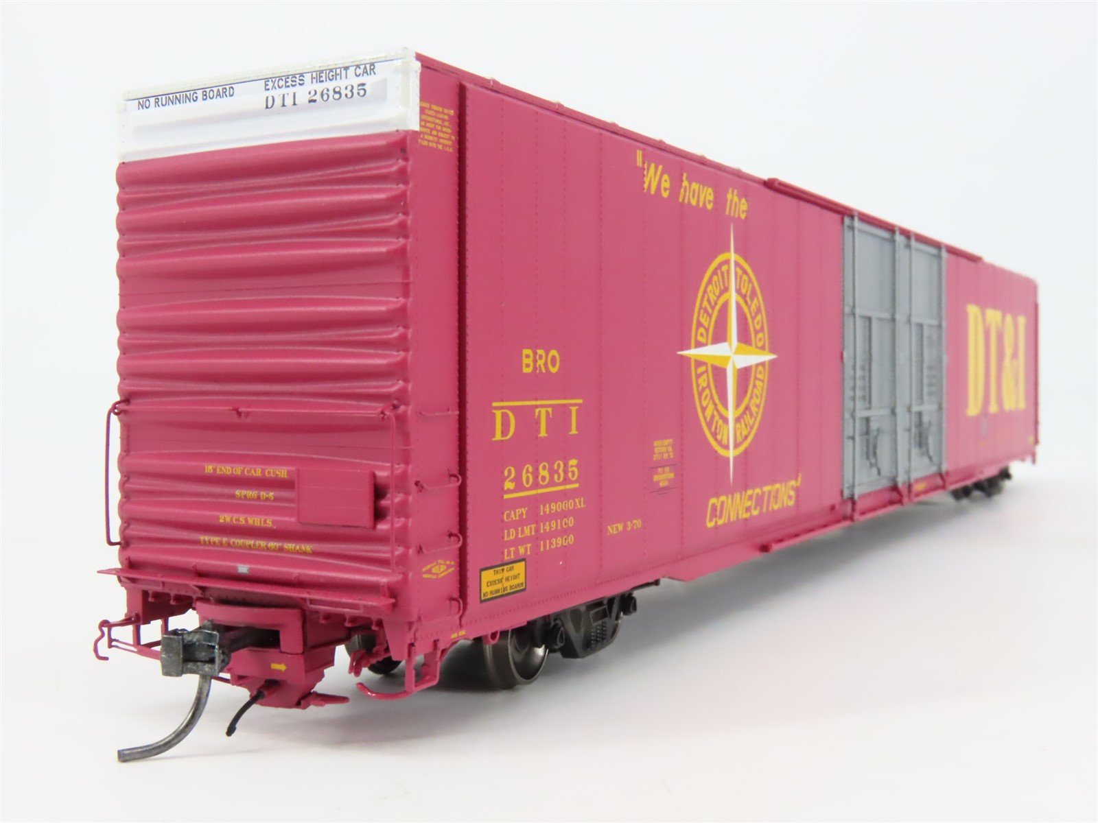 HO Scale Tangent 25046-05 DT&I 86' Hi-Cube Double Plug Door Box Car #26835