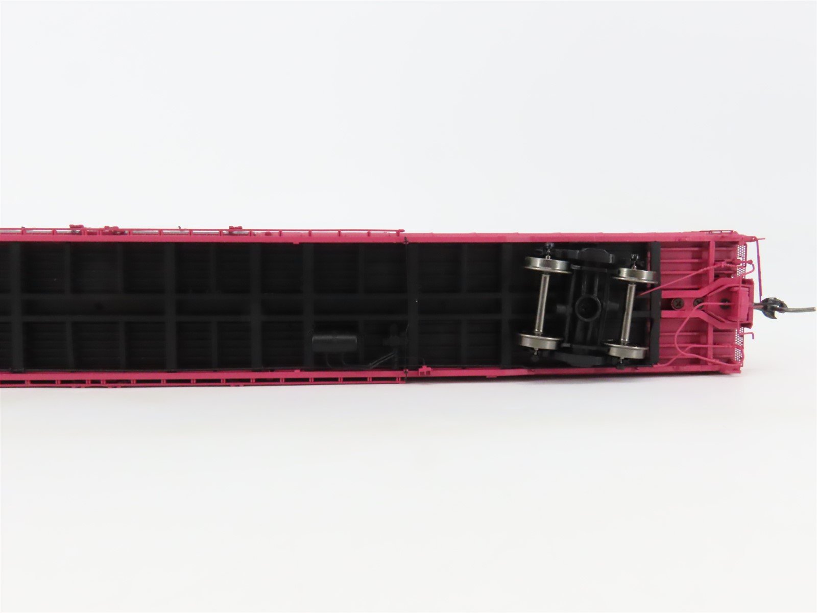 HO Scale Tangent 25046-05 DT&I 86' Hi-Cube Double Plug Door Box Car #26835