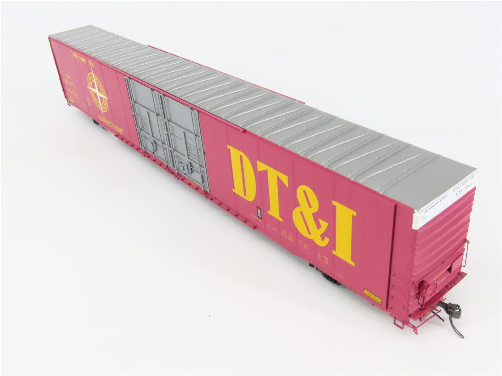 HO Scale Tangent 25046-07 DT&I 86' Hi-Cube Double Plug Door Box Car #26841