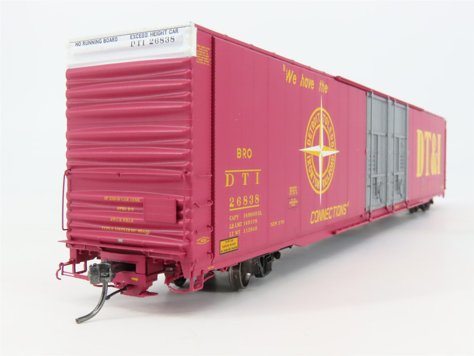 HO Scale Tangent 25046-06 DT&I 86' Hi-Cube Double Plug Door Box Car #26838