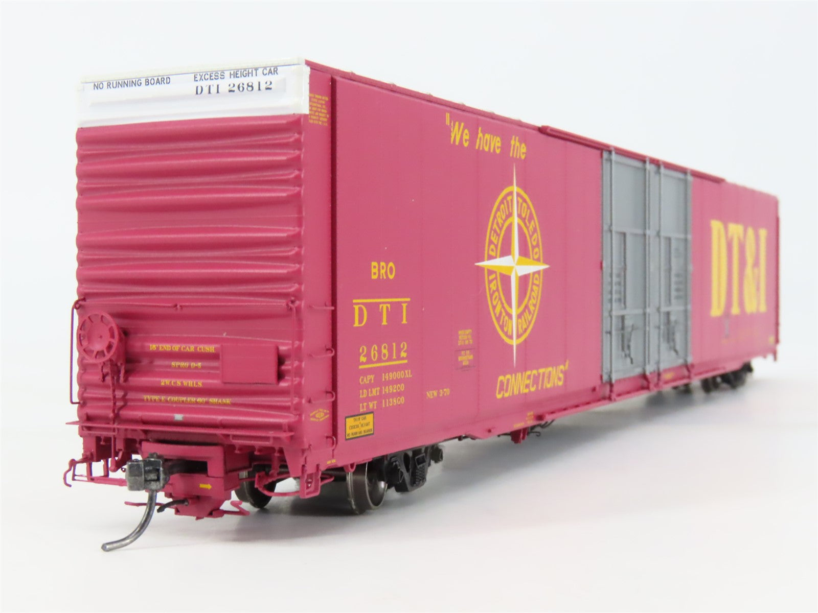 HO Scale Tangent 25046-01 DT&I 86' Hi-Cube Double Plug Door Box Car #26812