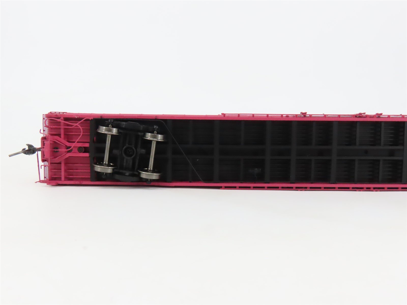 HO Scale Tangent 25046-03 DT&I 86' Hi-Cube Double Plug Door Box Car #26828