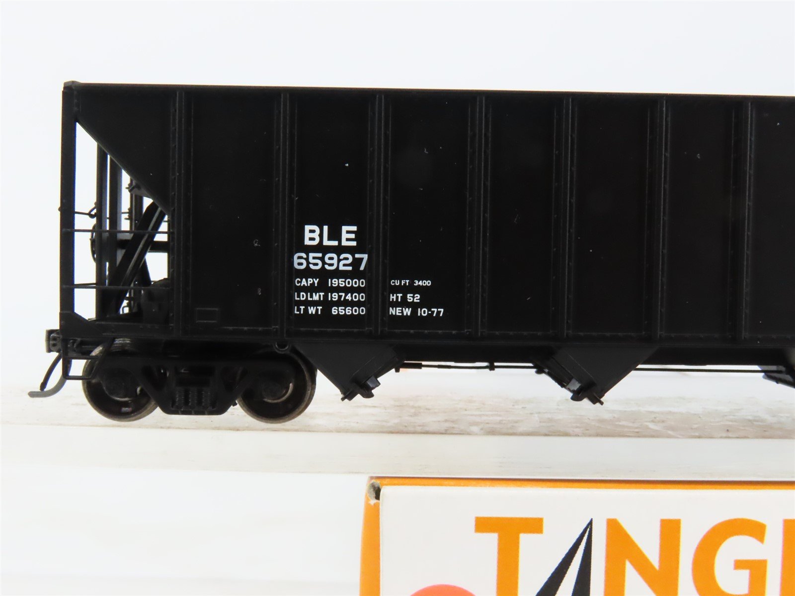 HO Scale Tangent 10850-05 B&LE Bessemer 4-Bay Bethlehem Hopper #65927 w/ Load