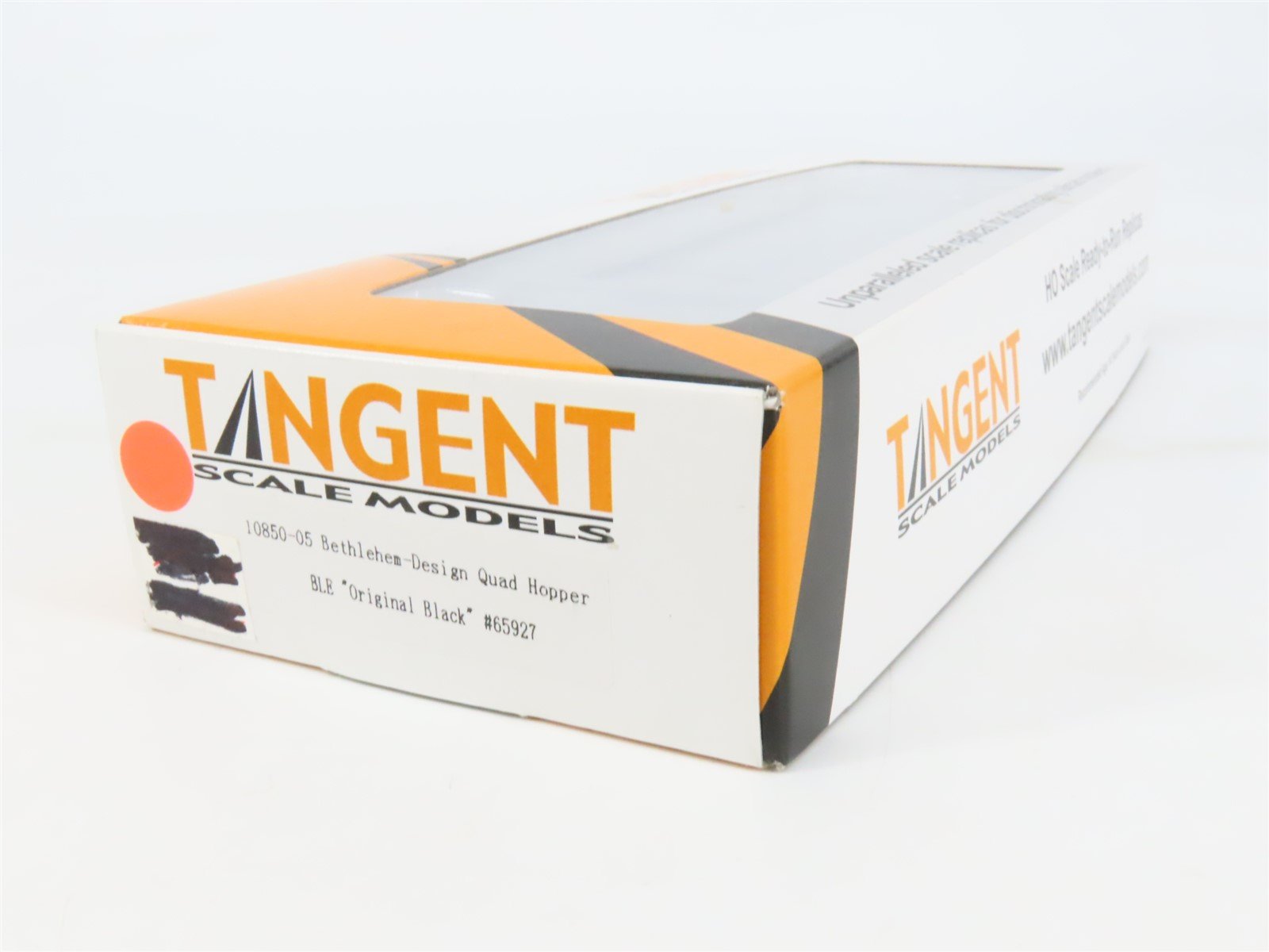 HO Scale Tangent 10850-05 B&LE Bessemer 4-Bay Bethlehem Hopper #65927 w/ Load