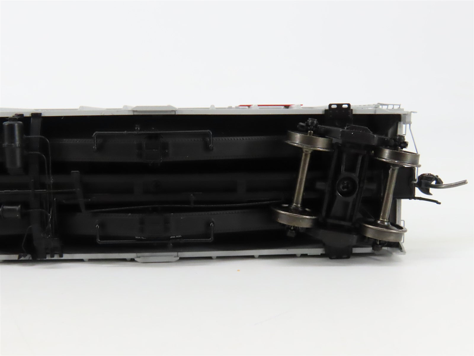HO Scale Tangent 16049-03 CB&Q Burlington 2-Bay Airslide Covered Hopper #87771