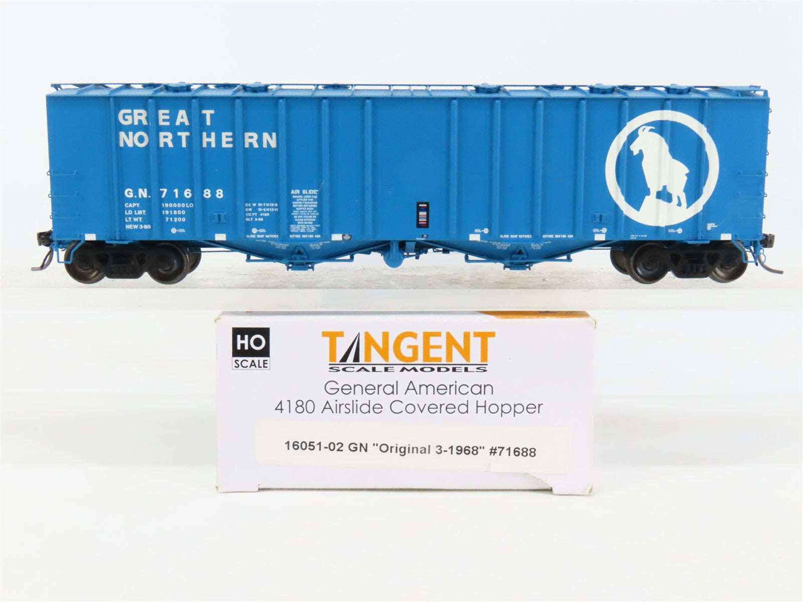 HO Scale Tangent 16051-02 GN 