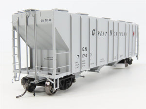 HO Scale Tangent 10514-01 GN Great Northern 3-Bay PS4000 Covered Hopper #71740