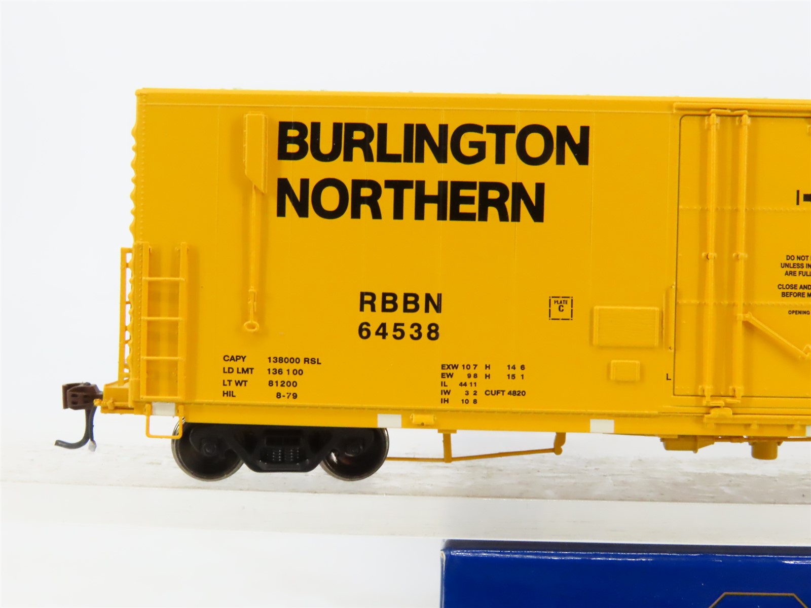 HO Athearn Genesis G69009 RBBN Western Fruit Express 50' PC&F Box Car #64538