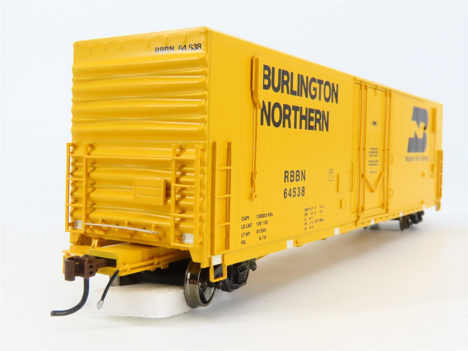 HO Athearn Genesis G69009 RBBN Western Fruit Express 50' PC&F Box Car #64538