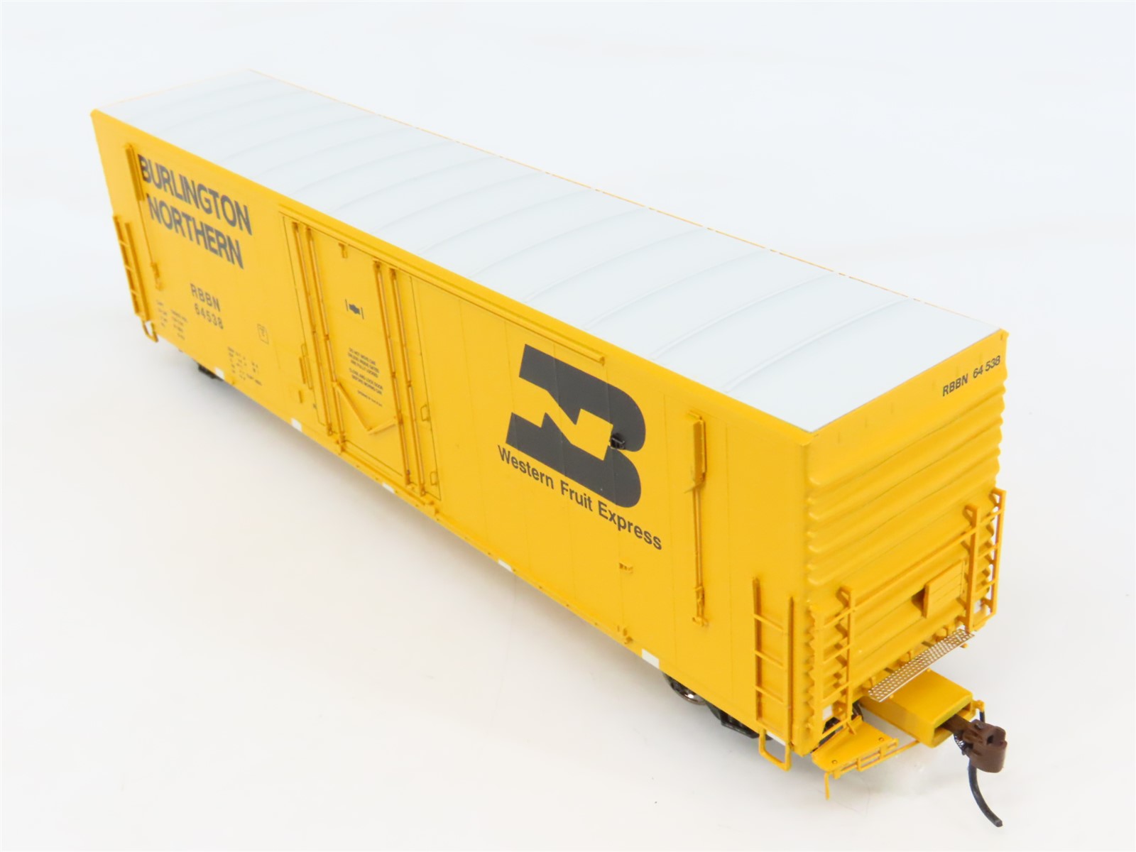HO Athearn Genesis G69009 RBBN Western Fruit Express 50' PC&F Box Car #64538