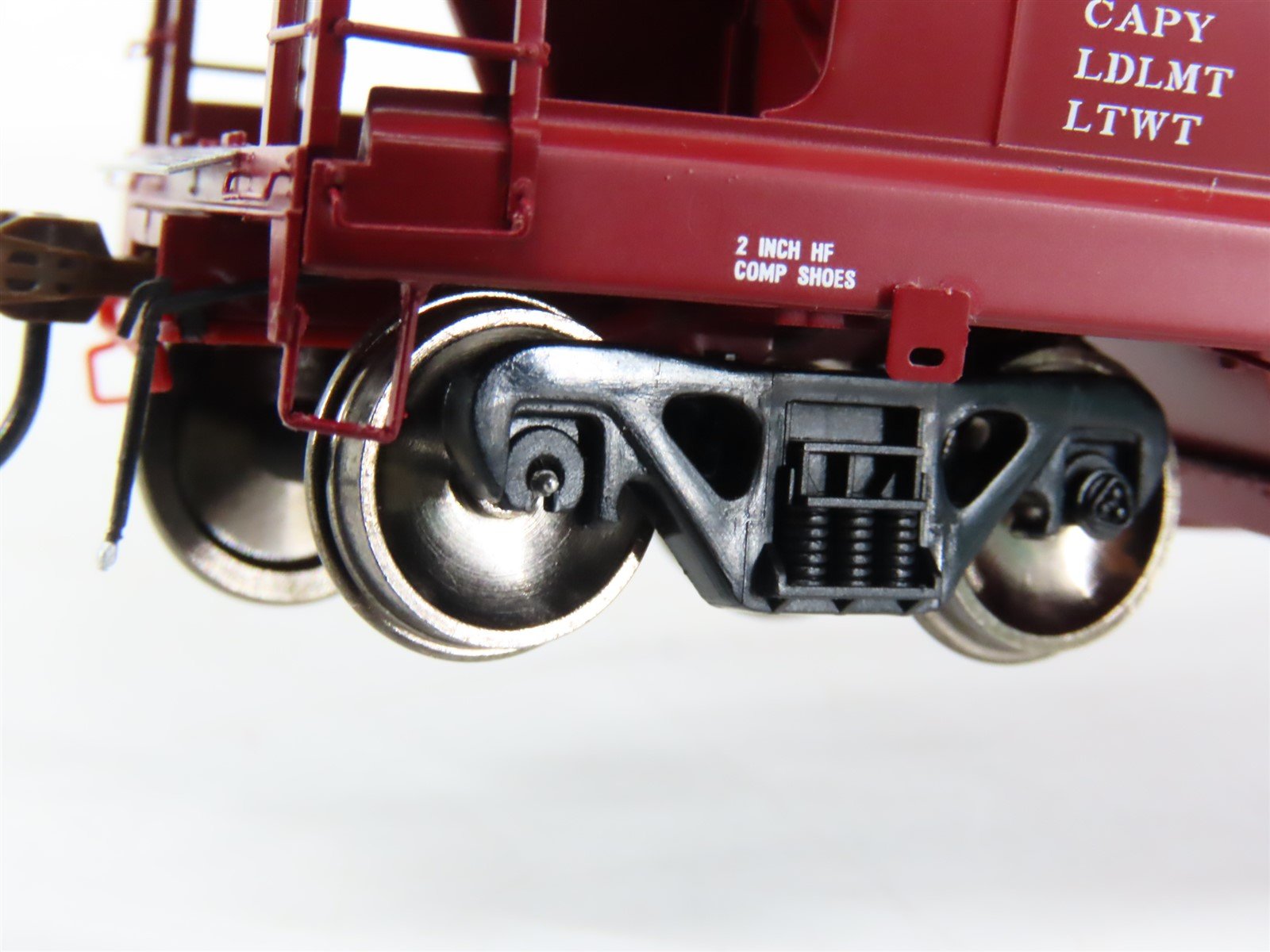 HO Scale Athearn Genesis ATHG15854 DT&I 3-Bay ACF 4600 Covered Hopper #10311