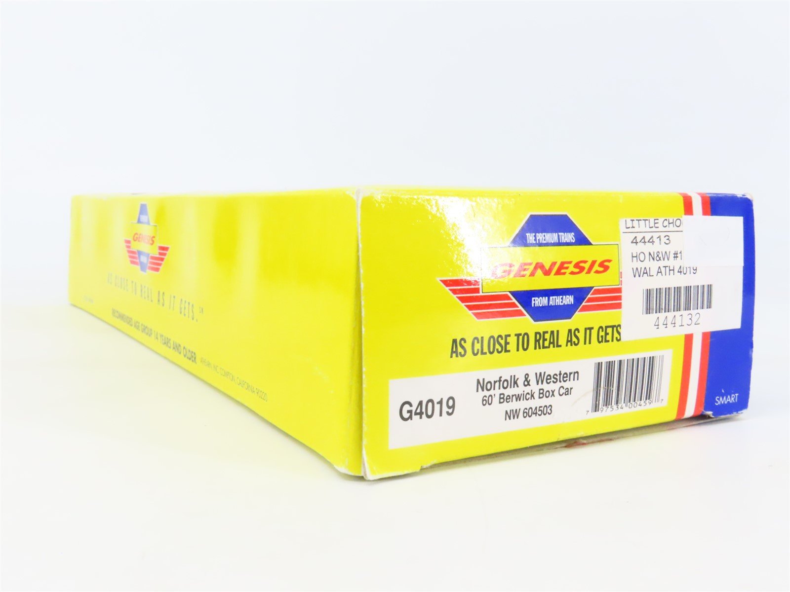 HO Scale Athearn Genesis G4019 N&W 60' Berwick Excess Height Box Car #604503