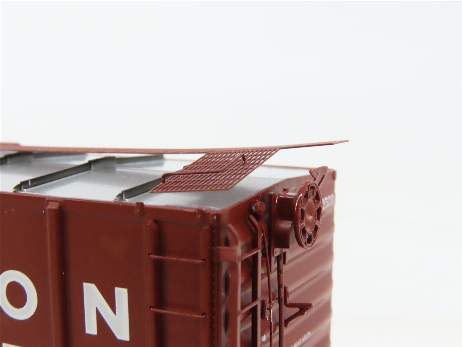 HO Scale Athearn Genesis G4512 SSW Cotton Belt 60' PS Auto Parts Box Car #62500