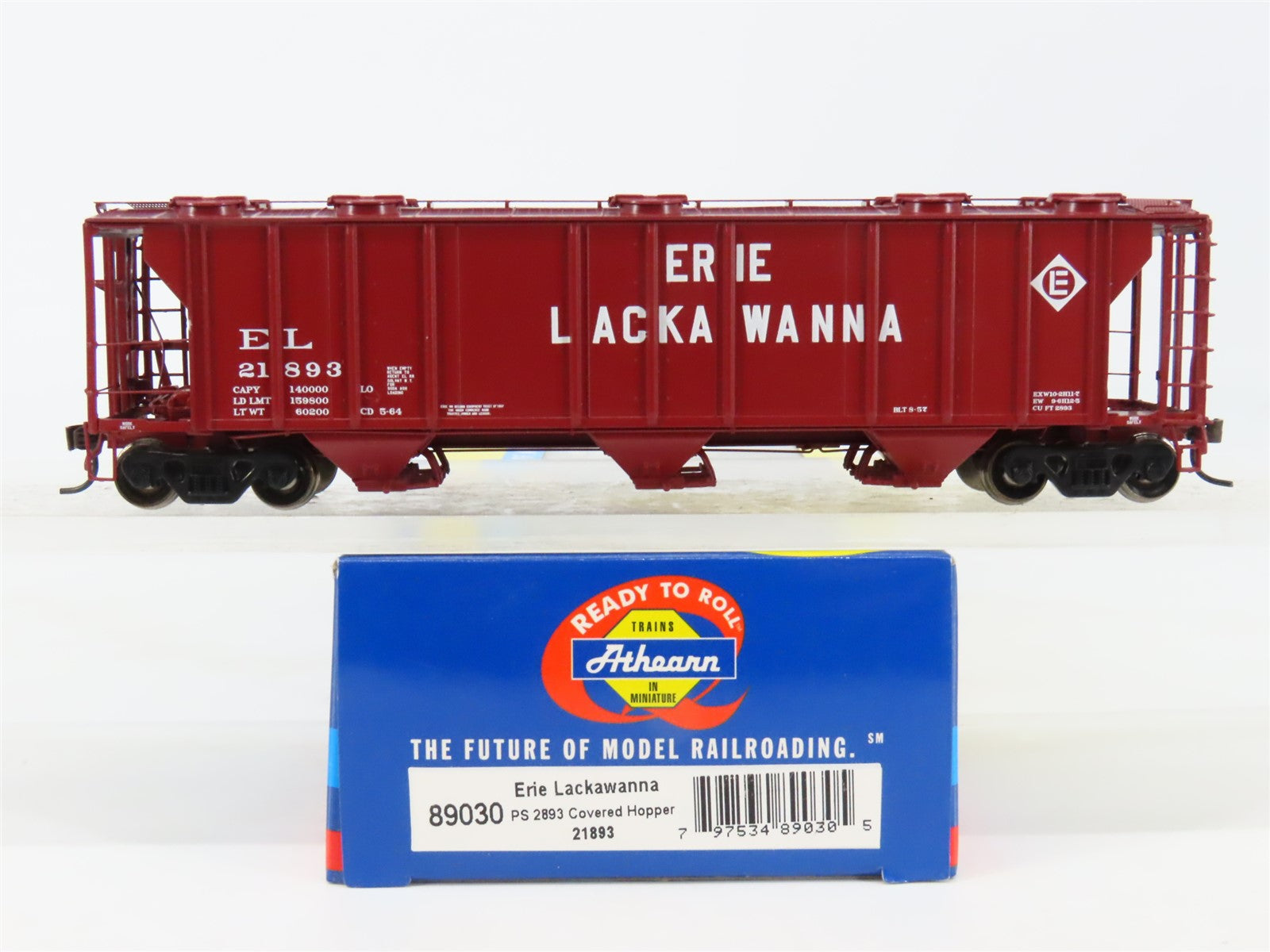 HO Scale Athearn 89030 EL Erie Lackawanna 3-Bay PS 2893 Covered Hopper #21893