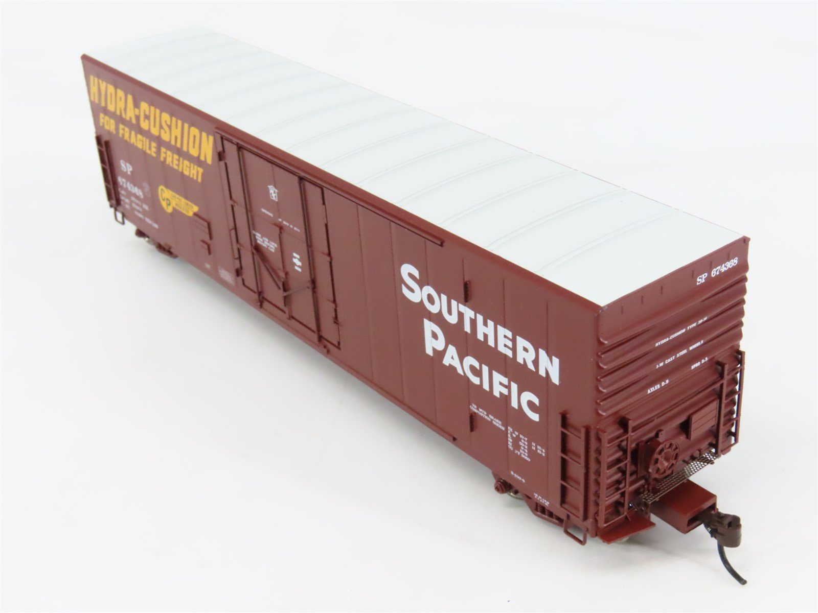 HO Athearn 88959 SP Southern Pacific 50' PC&F Hydra-Cushion Box Car #674368