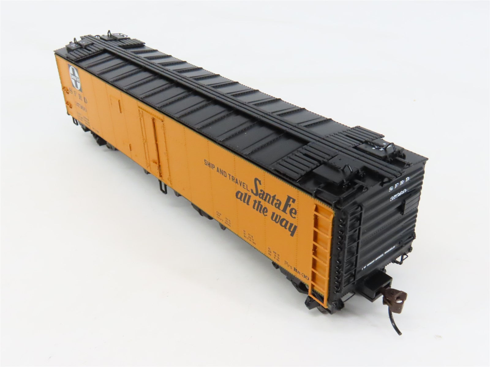 HO Scale Athearn 94530 SFRD ATSF El Capitan 50' Steel Ice Bunker Reefer #37360