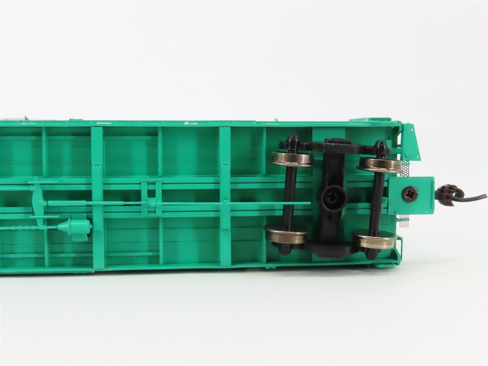 HO Scale Athearn 88958 GN Great Northern 50' PC&F Plug Door Box Car #200165