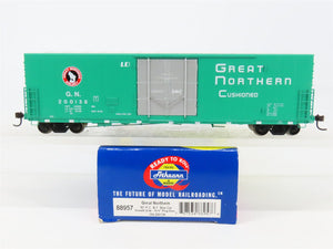 HO Scale Athearn 88957 GN Great Northern 50' PC&F Plug Door Box Car #200136