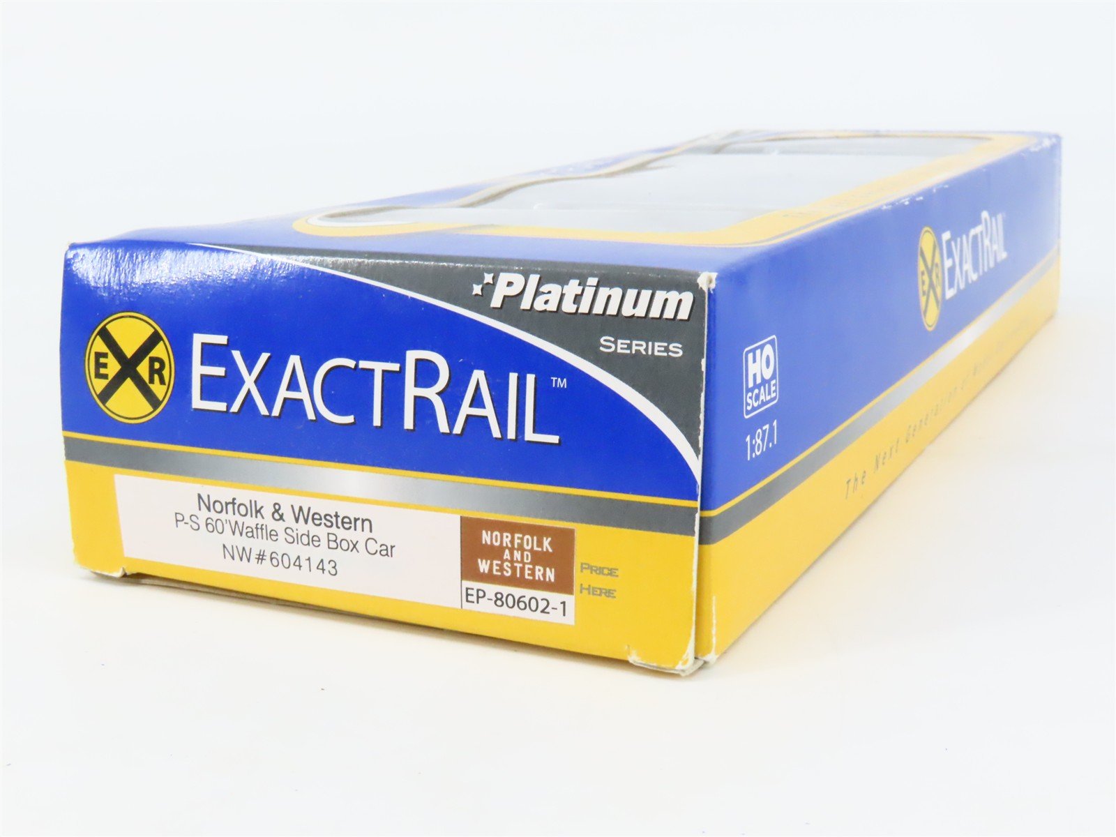 HO Scale ExactRail EP-80602-1 NW Norfolk & Western 60' Waffle Side Box Car RTR