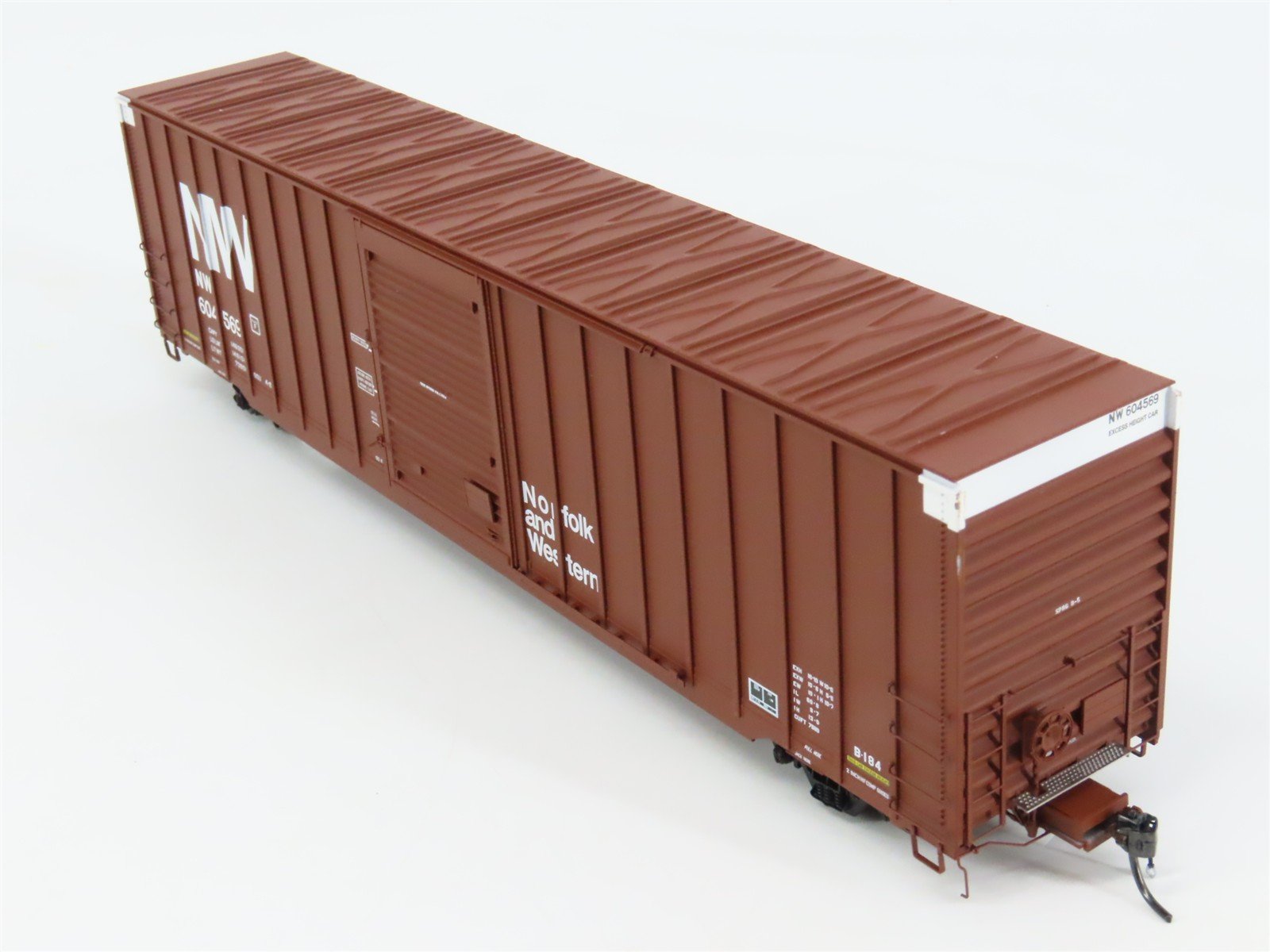 HO Scale ExactRail EP-80411-2 NW Norfolk & Western 60' Box Car 604569 RTR