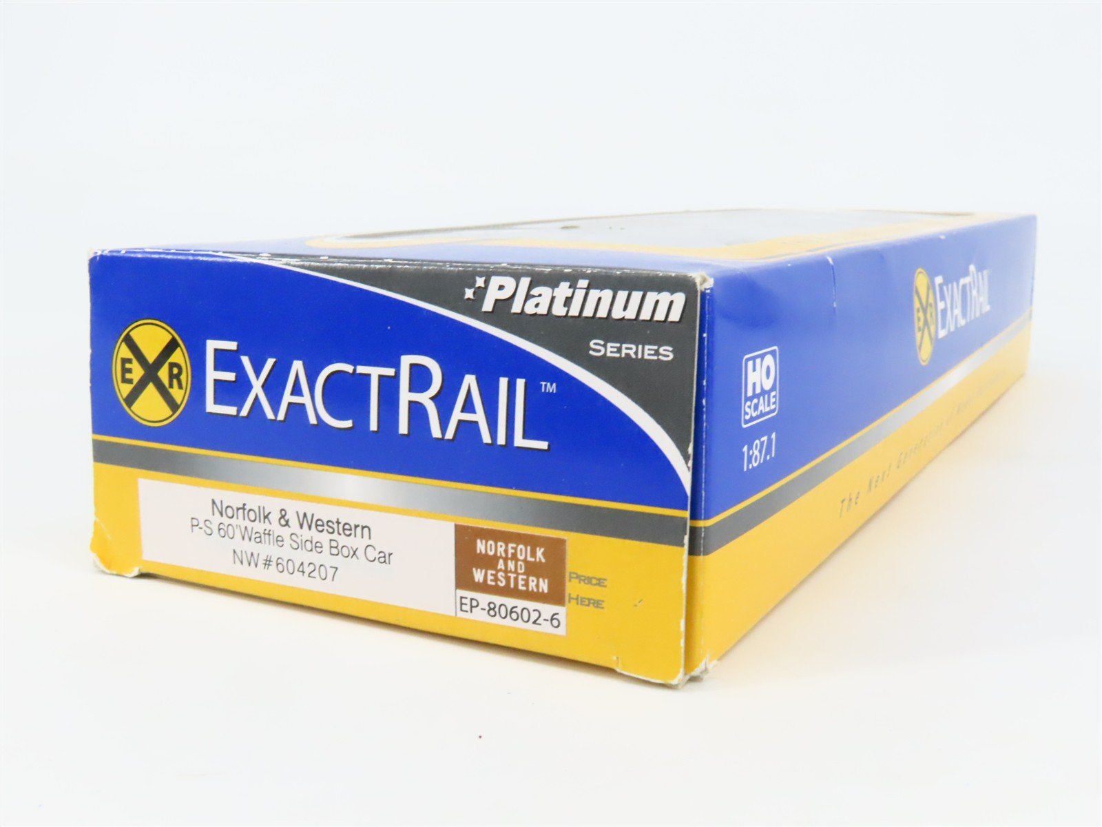 HO Scale ExactRail EP-80602-6 NW Norfolk & Western 60' Waffle Side Box Car RTR