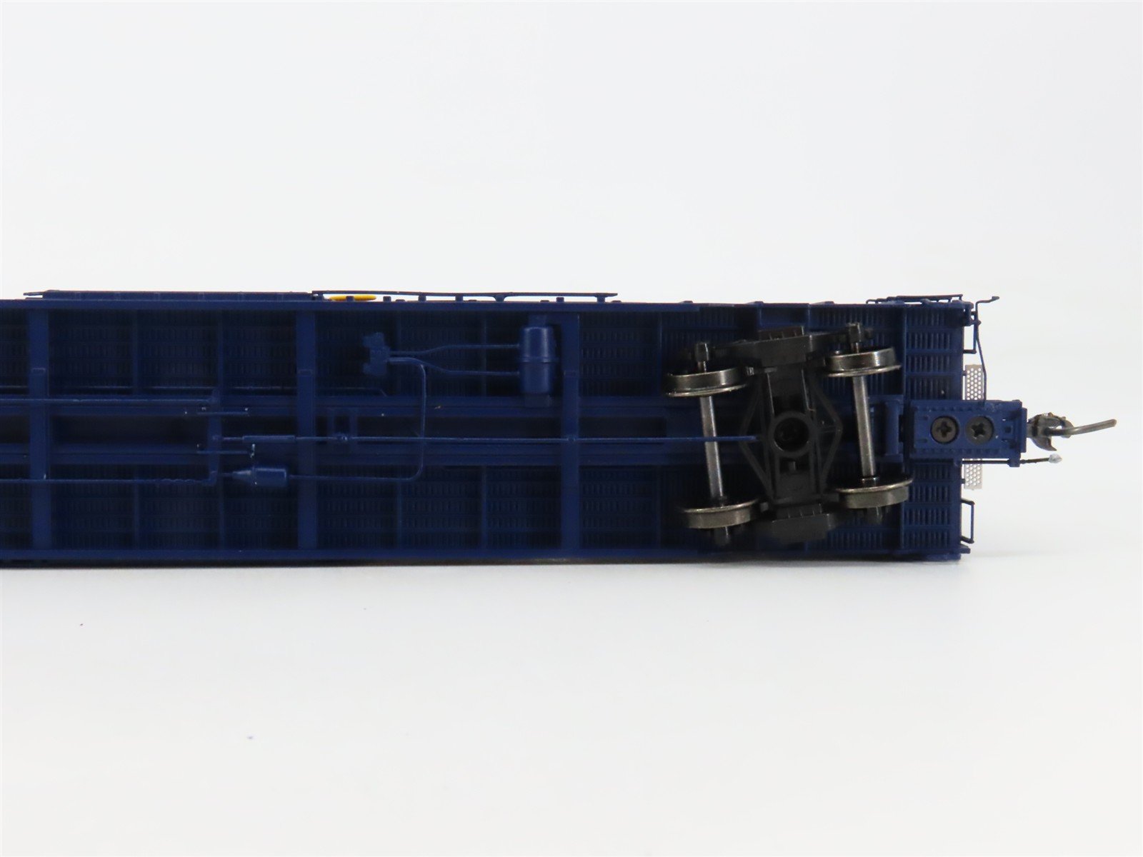 HO Scale ExactRail EP-80402-1 C&O Chessie System 60' Box Car 409002 RTR