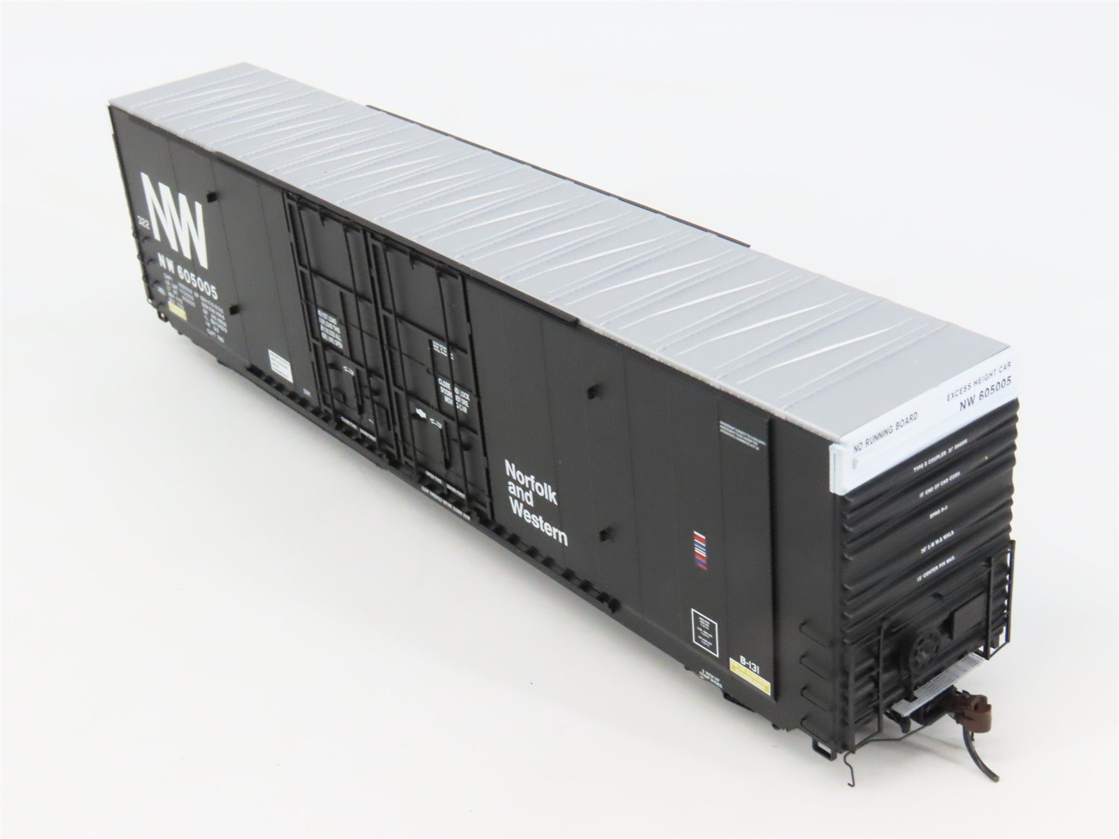 HO Scale ExactRail EP-80303-2 Norfolk & Western 60' Double Plug Door Box Car RTR