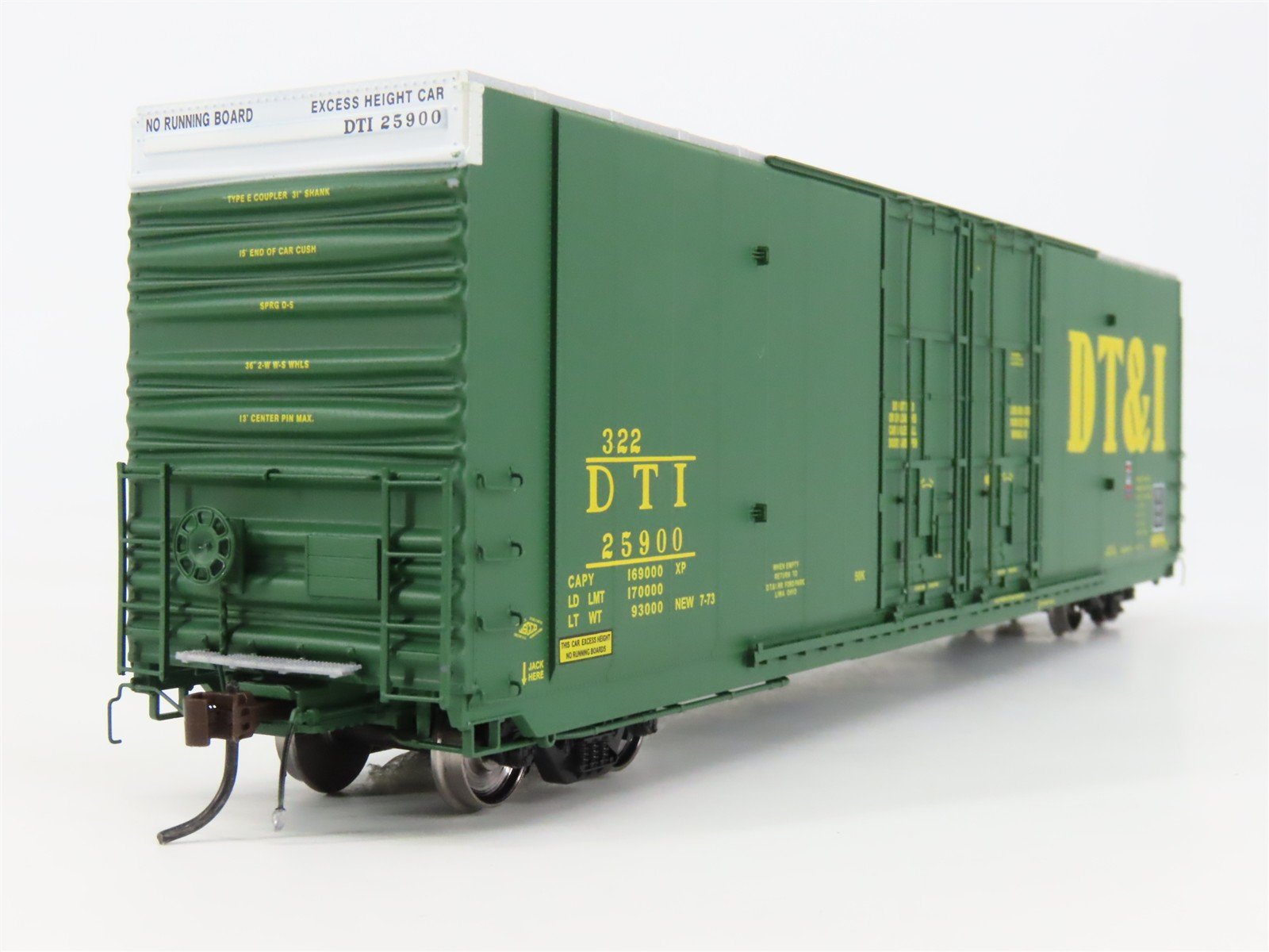 HO Scale ExactRail EP-80304-1 Detroit, Toledo & Ironton 60' Box Car RTR