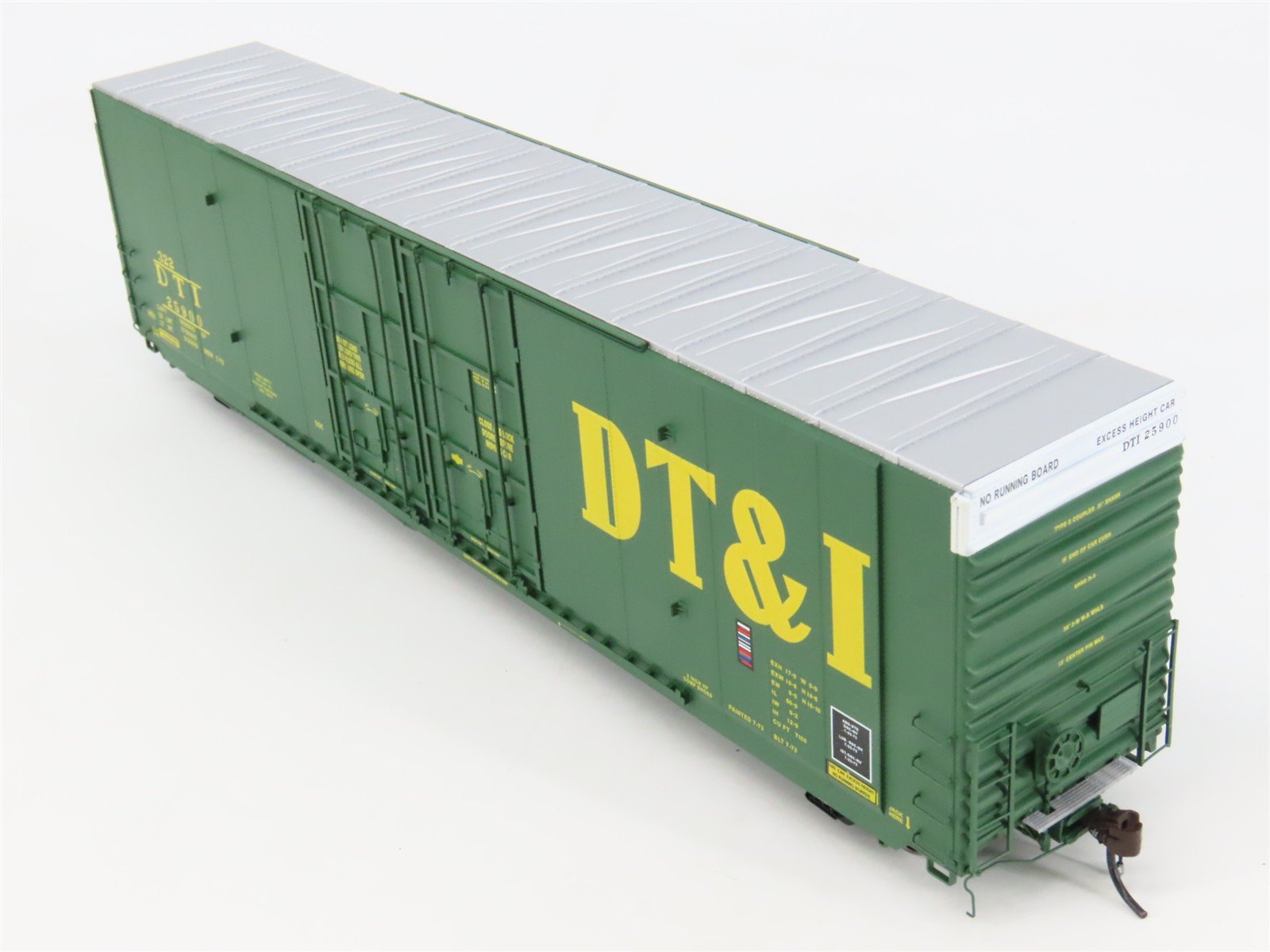 HO Scale ExactRail EP-80304-1 Detroit, Toledo & Ironton 60' Box Car RTR