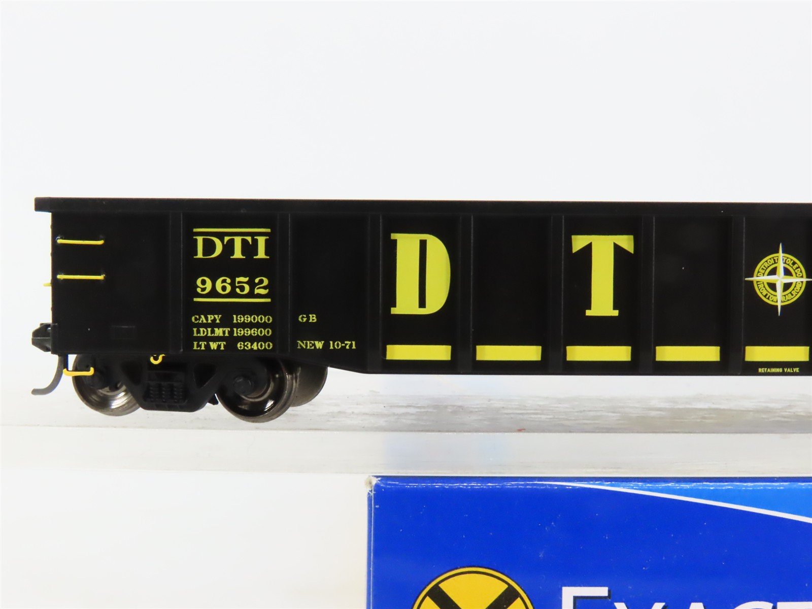 HO Scale ExactRail EE-1902-6 Detroit Toledo & Ironton Thrall 2244 Gondola RTR