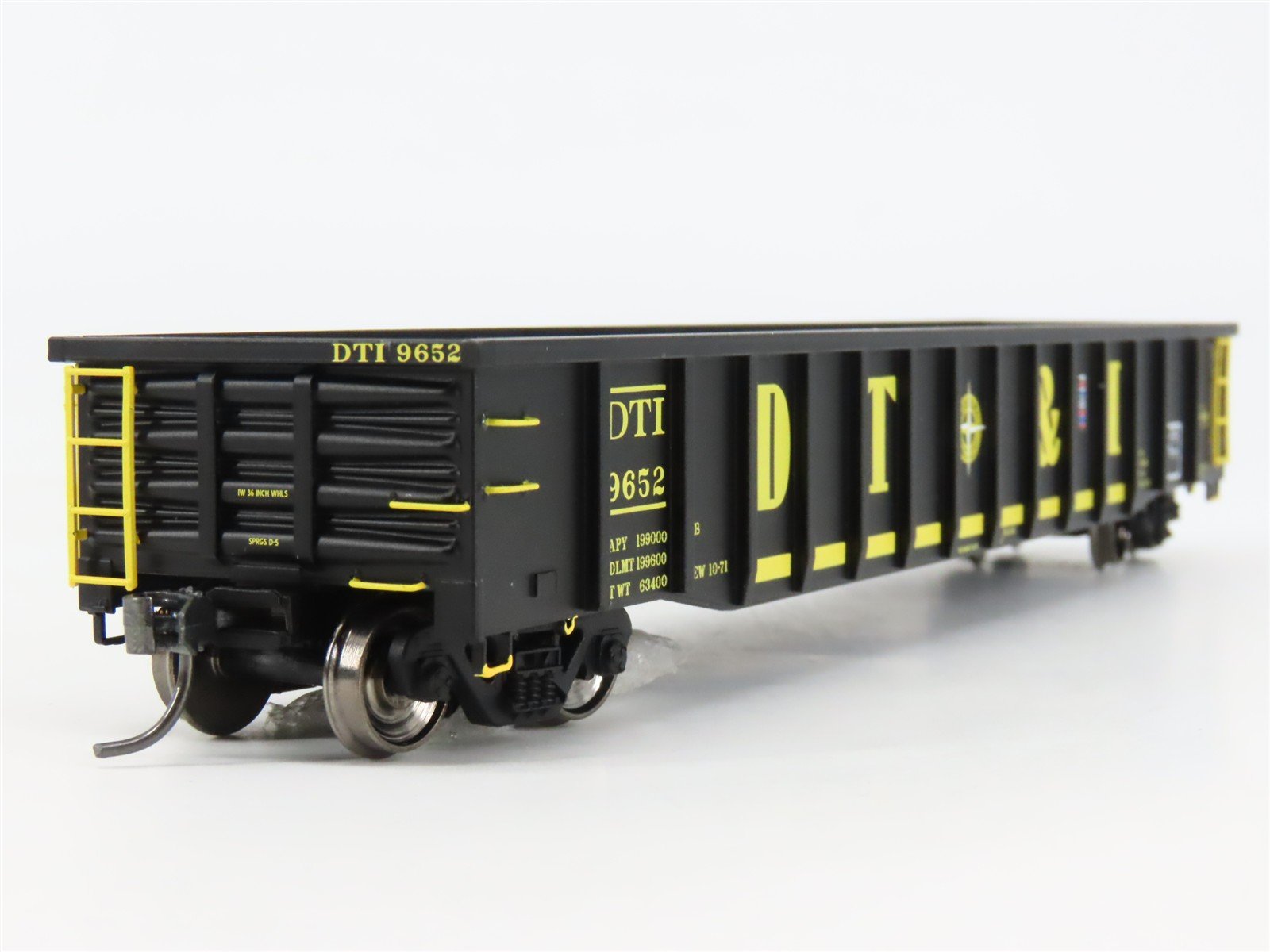 HO Scale ExactRail EE-1902-6 Detroit Toledo & Ironton Thrall 2244 Gondola RTR